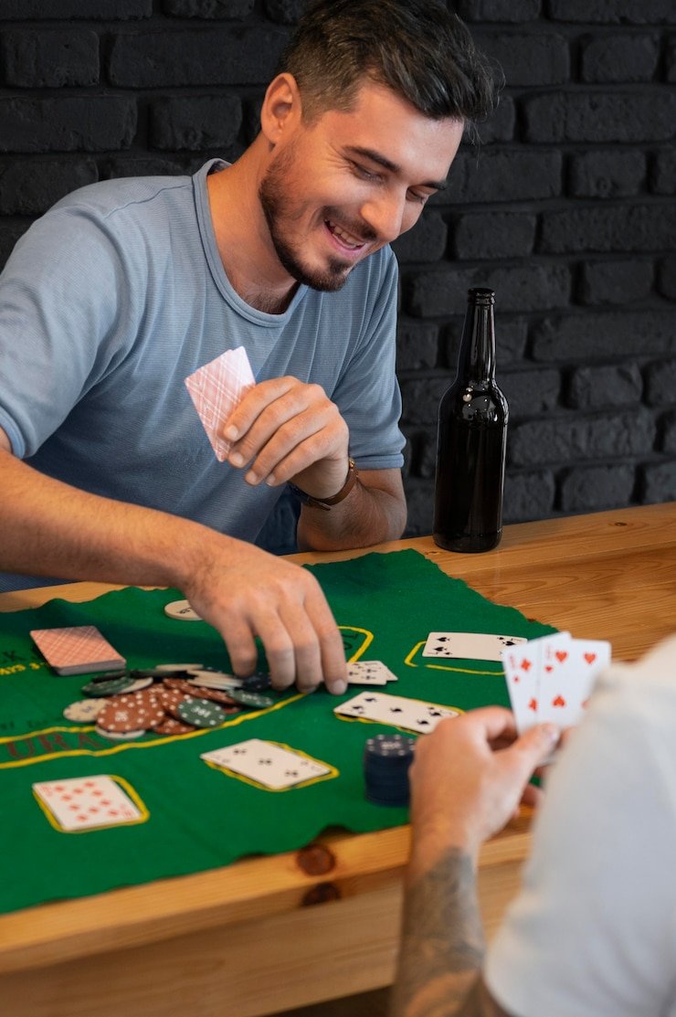 Simbol keamanan dan privasi di platform dolantogel88